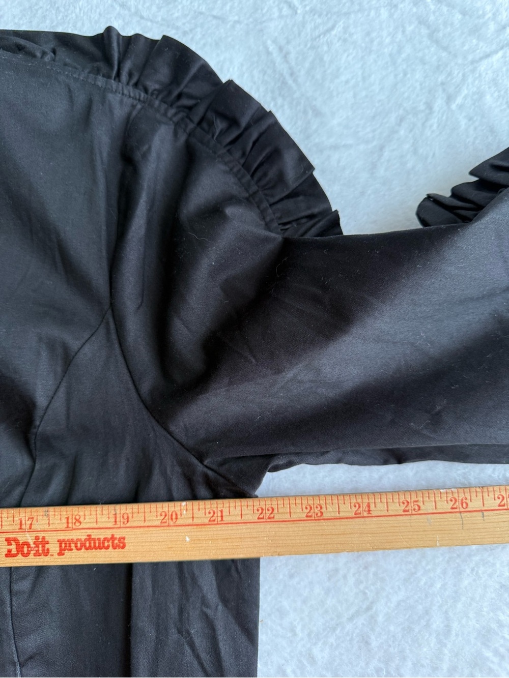 Black Ruffle-Trim Bomber Jacket - Women - Picture 6 of 9